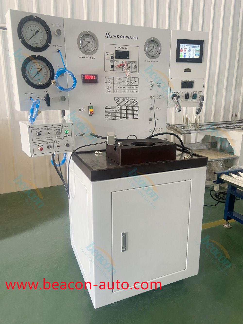 Испытательный стенд регулятора скорости BK2000 Woodward