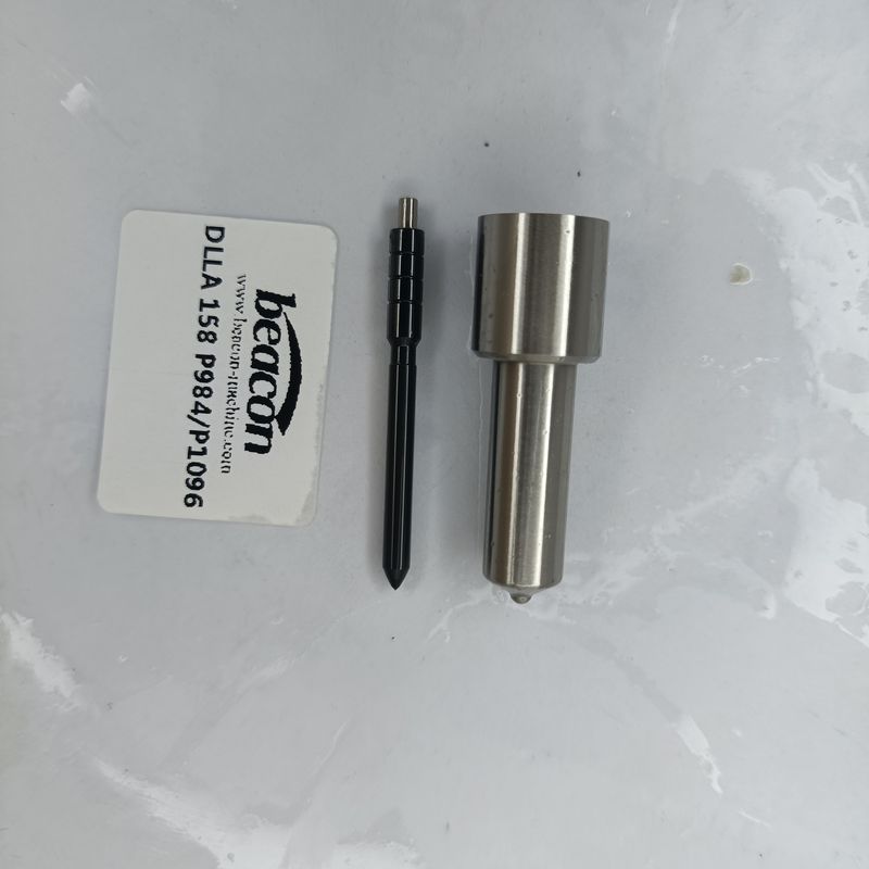 DLLA158P984 Форсунка инжектора топлива DLLA158P984 Форсунка дизельного впрыска для ISUZU 095000-6370 095000-6371